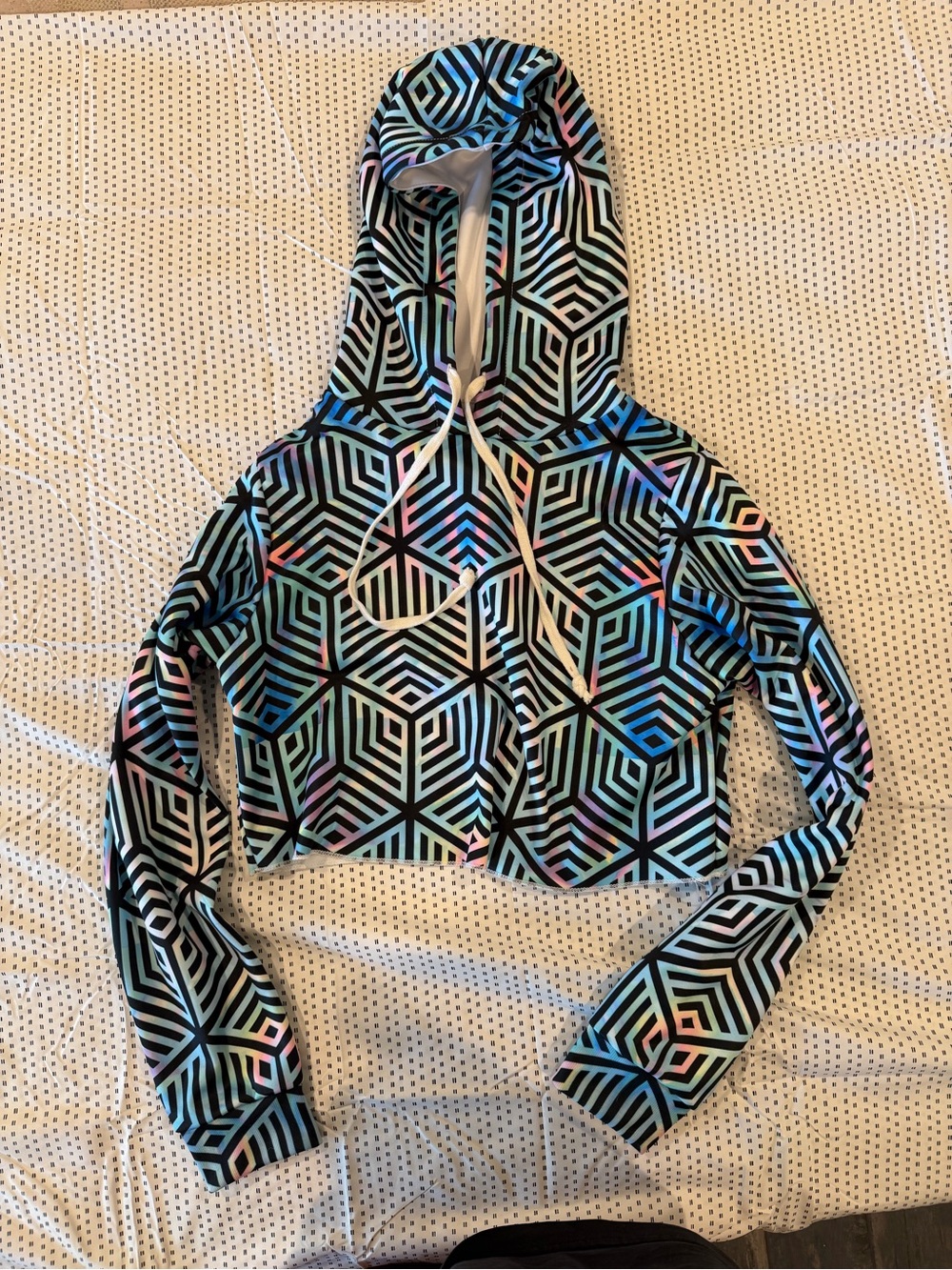Cropped Geometric Hooded Sweatshirt in Black with Multicolor Accents